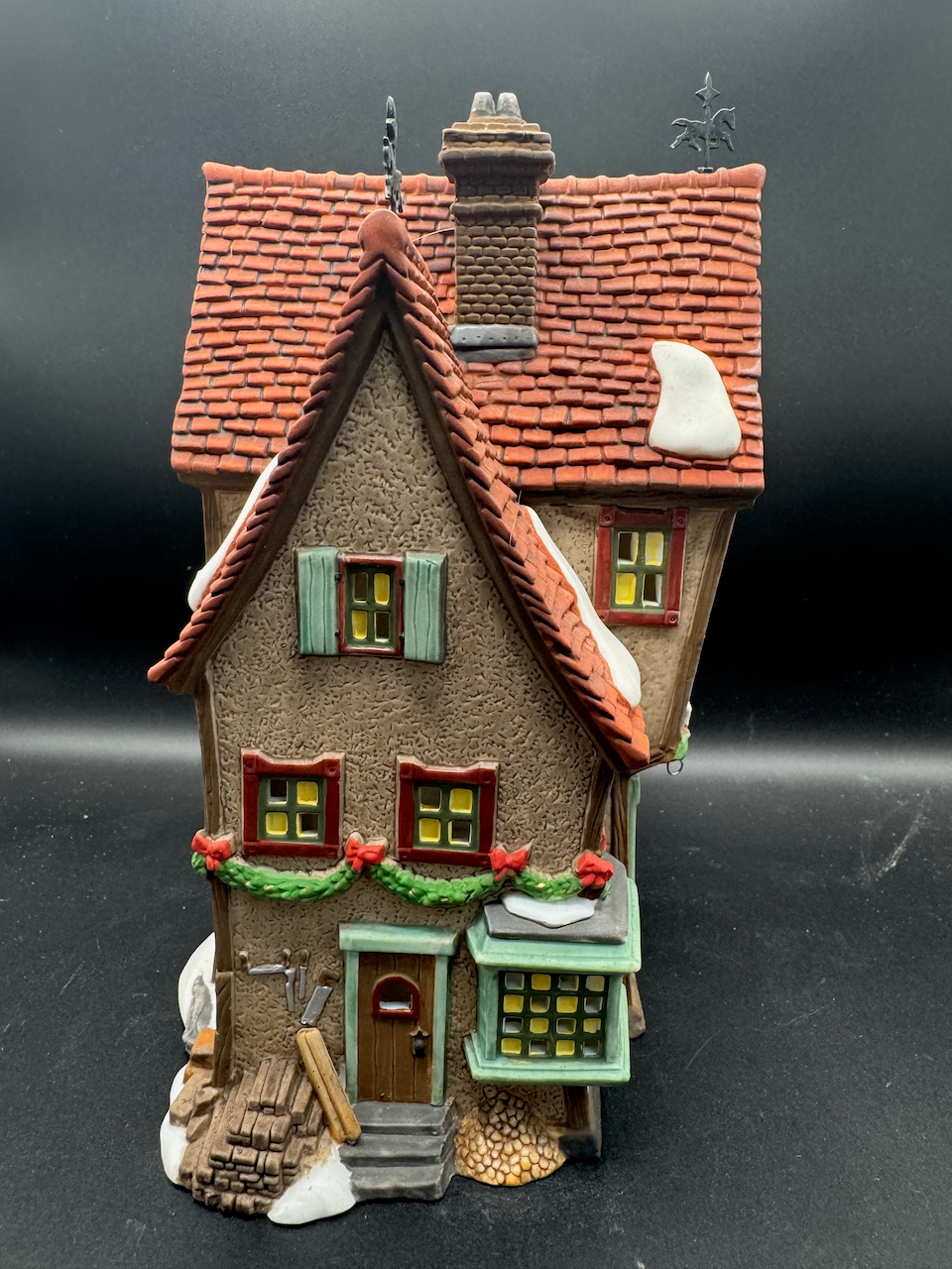 Nettie Quinn Puppets & Marionettes
