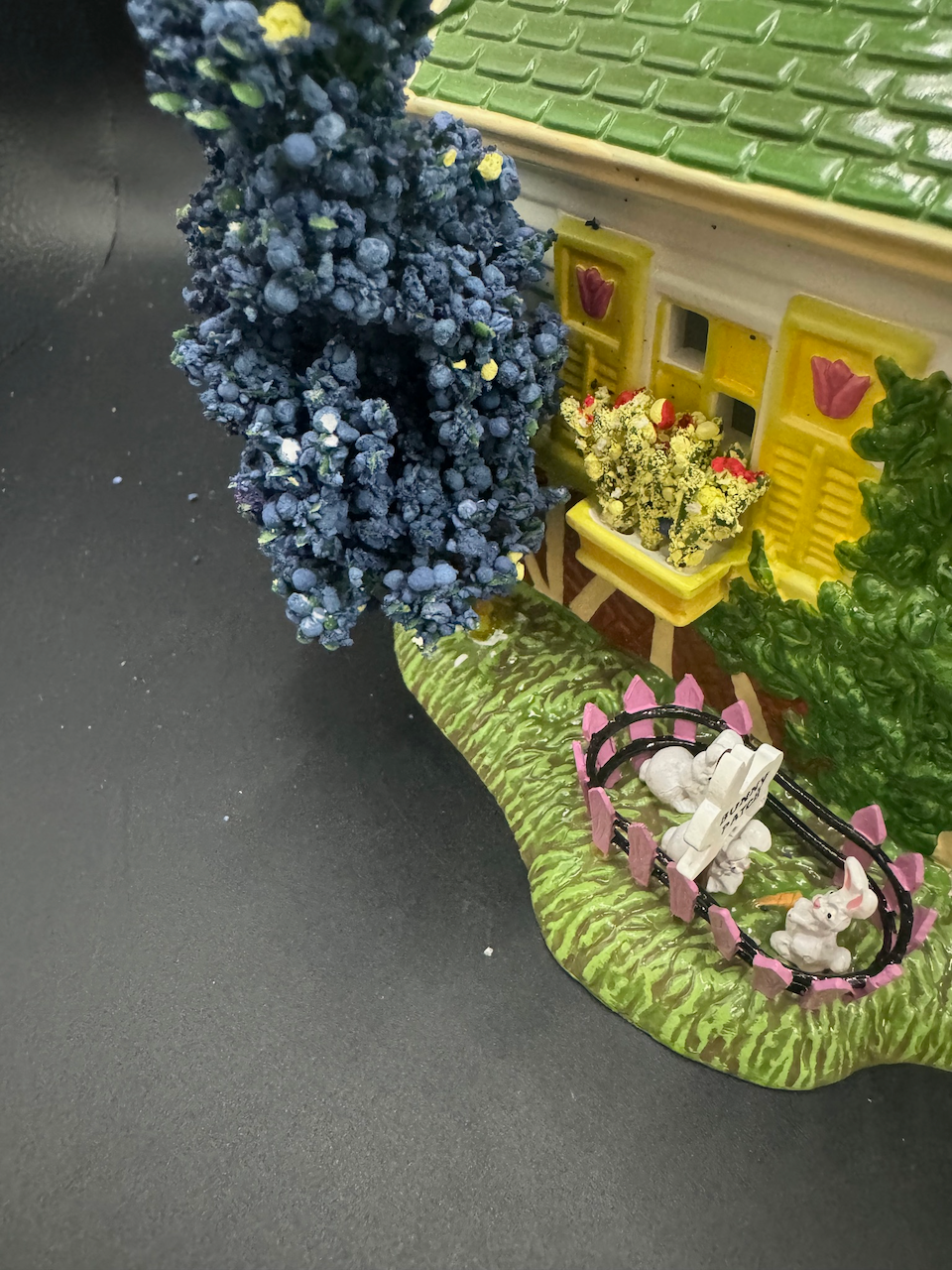Lily’s Nursery & Gifts - See Description