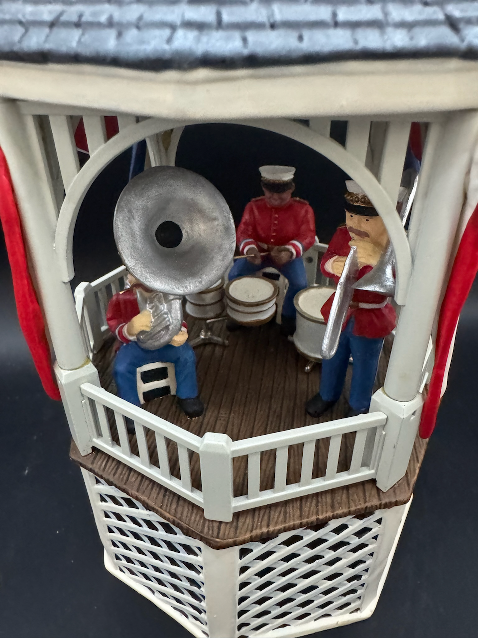 Stars And Stripes Forever Gazebo Music Box - Read Description