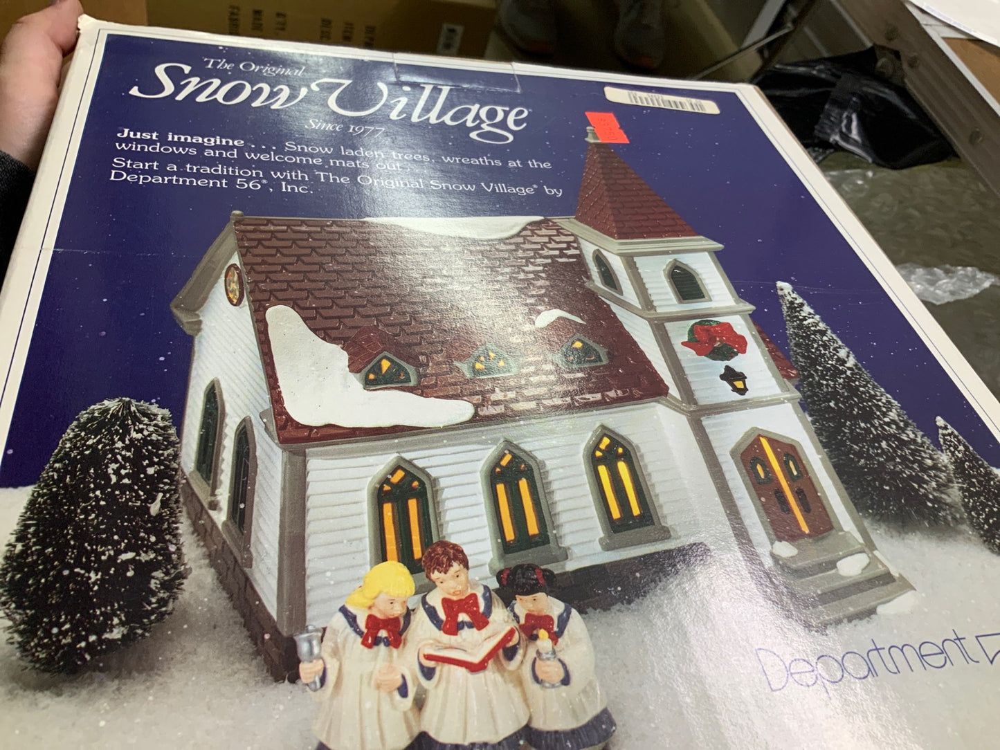 Snow Village Starter Set Shady Oak Church