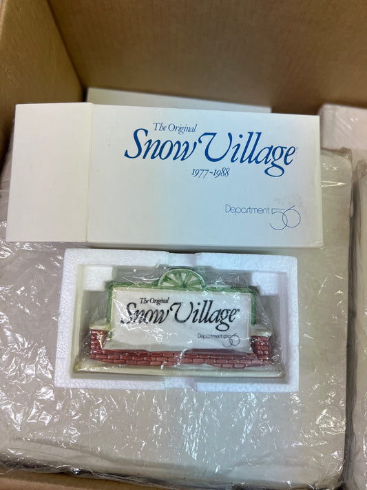 Snow Village 1977~1988 Sign